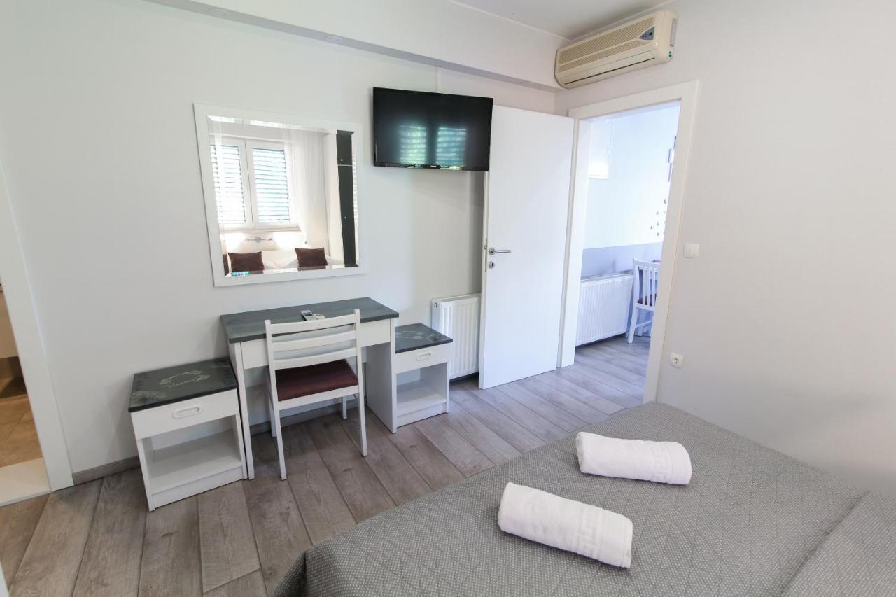 Apartments Viola Tučepi Εξωτερικό φωτογραφία